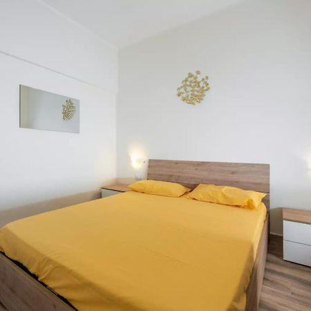 Atlantic House Apartment Cagliari Bagian luar foto